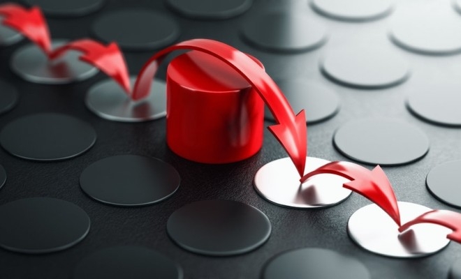 Industria europeană a materialelor plastice avertizează că este „pe marginea prăpastiei”