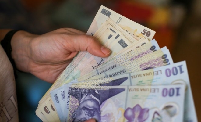 BNR: Valoarea numerarului aflat în afara sistemului bancar a crescut, în 2024, cu 14,2%