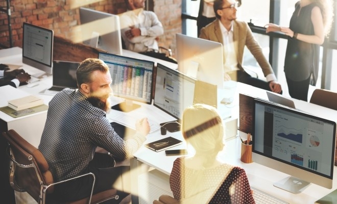 Raport: Munca temporară devine un instrument strategic pentru companiile din România