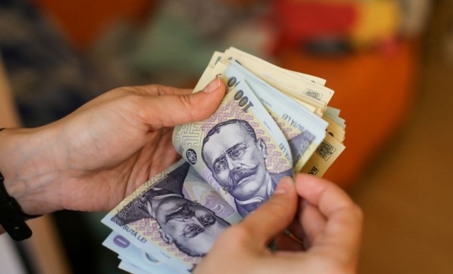 Câștigul salarial mediu brut, 9.201 lei, în iulie