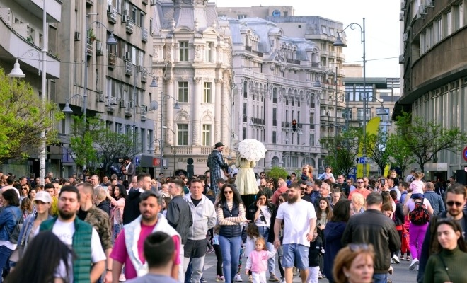 Programul „Străzi Deschise – București”: Artă și joacă pentru comunitate pe Calea Victoriei, în Cotroceni și în sectorul 3, în acest weekend
