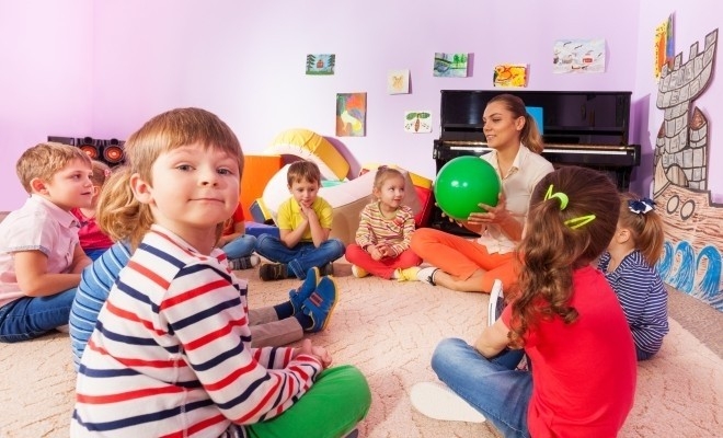 Valoarea sumei lunare care se acordă sub formă de tichete de creșă a fost majorată la 670 lei pentru semestrul I al acestui an