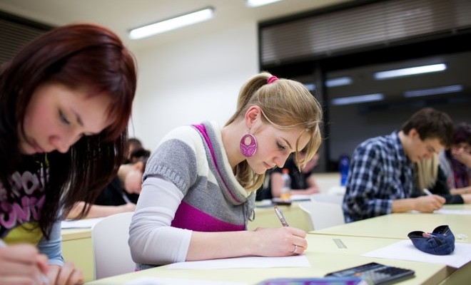 MEC a lansat în transparență instituțională un nou set de programe școlare pentru învățământul liceal