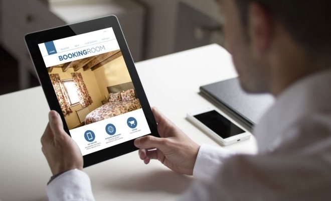 Eurostat: Rezervările turistice online au ajuns la aproape un miliard în 2025