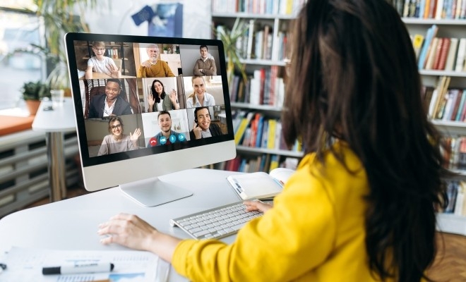 Asociația Patronală a Industriei de Software și Servicii a lansat a opta ediție a burselor pentru cadrele didactice tinere