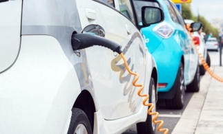 APIA: Scădere de 3,2% a înmatriculărilor de autoturisme ecologice, în luna mai