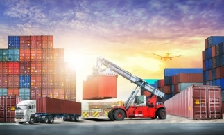 Deficitul balanței comerciale s-a majorat cu 7,1%, în primele șapte luni