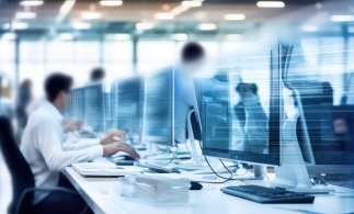 Raport: alfabetizarea digitală și gândirea creativă, esențiale pe piața muncii în era AI