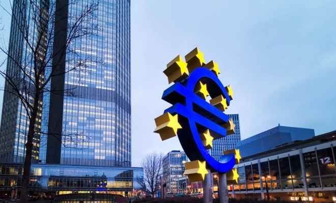 Inflaţia în zona euro s-a menţinut stabilă în februarie