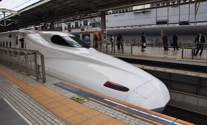 O companie feroviară niponă a lansat „vagoanele-birou”, pe fondul răspândirii telemuncii