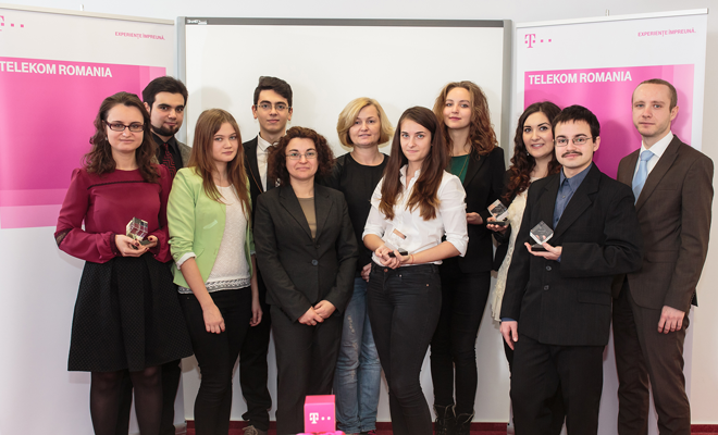 Burse în valoare totală de 112.500 lei pentru 10 studenți emeriți oferite de Telekom România