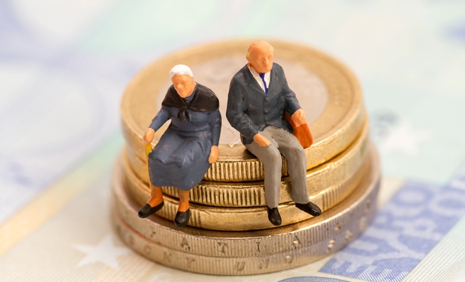 CNPP: 9.335 beneficiari de pensii de serviciu, în august