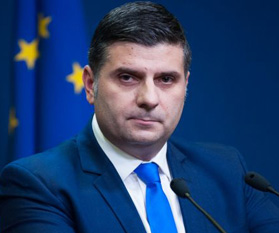  Alexandru Petrescu ,  ministrul pentru Mediul de Afaceri, Comerț și Antreprenoriat