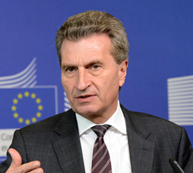  Günther Oettinger , comisar european